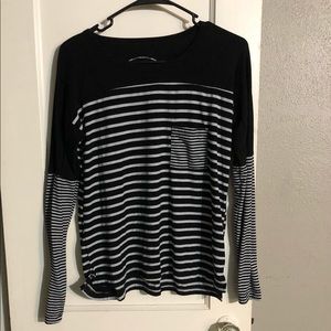 Black and white long sleeve shirt